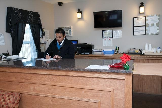 Red Carpet Inn, Alexandria Dalaman gambar